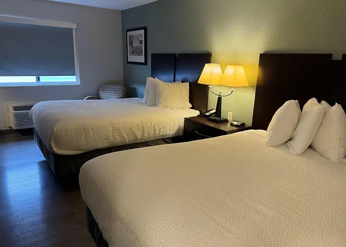 Hotel Baymont By Wyndham 3*