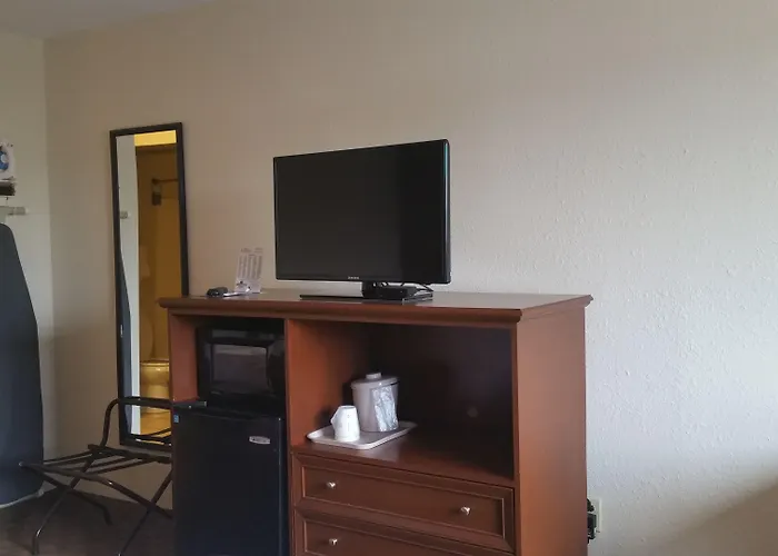Baymont By Wyndham 3* Tuscola