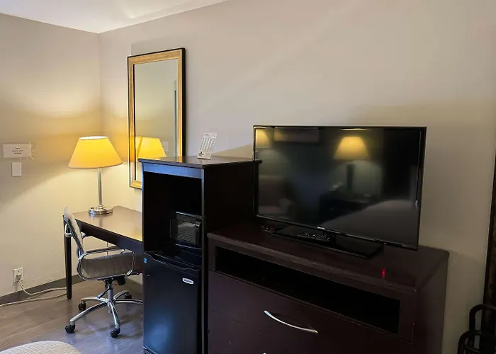 Hotel Baymont By Wyndham Tuscola
