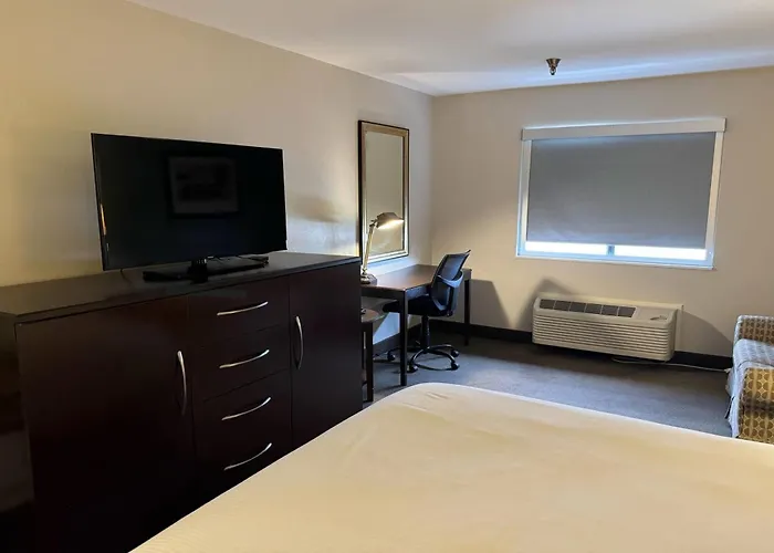 Hotel Baymont By Wyndham 3*