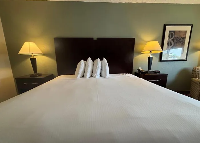 Baymont By Wyndham 3* Tuscola