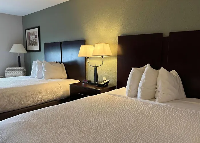 Baymont By Wyndham Hotel